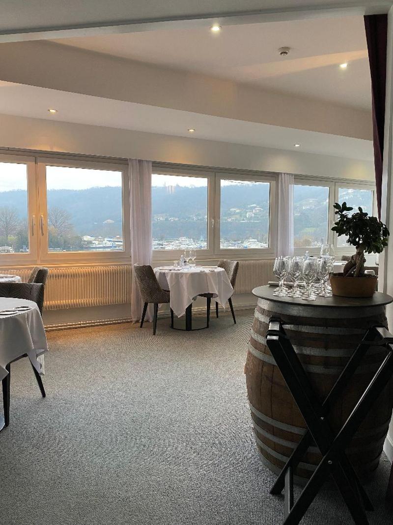Hotel Le Bellevue Les Roches-de-Condrieu Ngoại thất bức ảnh