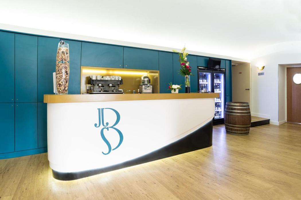 Hotel Le Bellevue Les Roches-de-Condrieu Ngoại thất bức ảnh